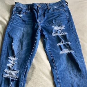 American eagle ripped jeans